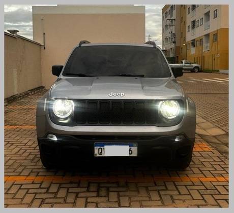 JEEP RENEGADE 1.8 16V FLEX SPORT 4P AUTOMÁTICO JEEP RENEGADE 1.8 16V FLEX SPORT 4P AUTOMÁTICO
